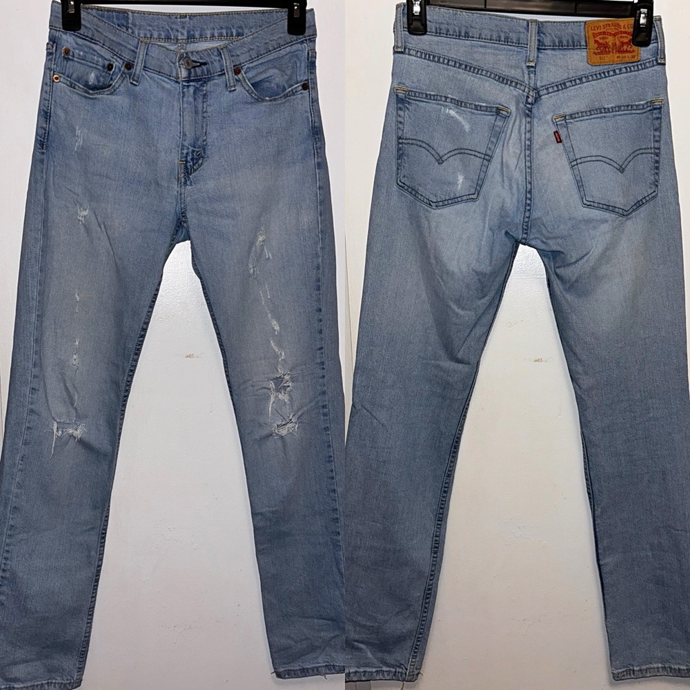 Straight Leg Men’s Levi’s Jeans